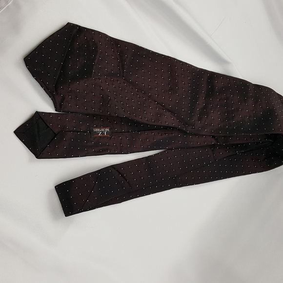 J. Z. RICHARDS Black Hamdmade Executive Silk Tie - Picture 3 of 7